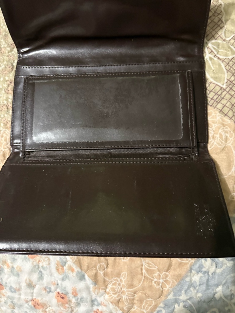 Vintage Dooney and Bourke Wallet - Picture 4 of 4